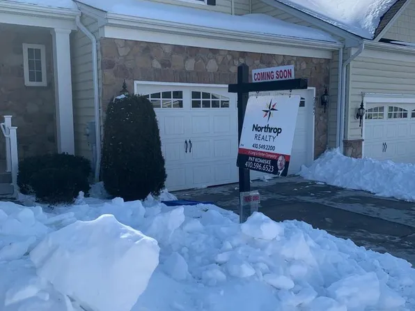 2845 Union Sq #66, New Windsor, MD 21776