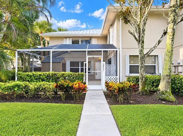 2864 SW Lakemont Place, Palm City, FL 34990