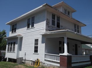 710 Mulberry Ave, Muscatine, IA 52761