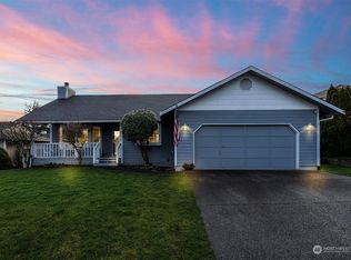 1809 SW 325th Pl, Federal Way, WA 98023