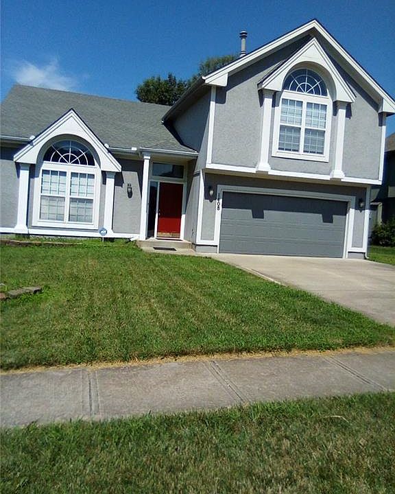 1st image of 1408 SE Newberry Dr