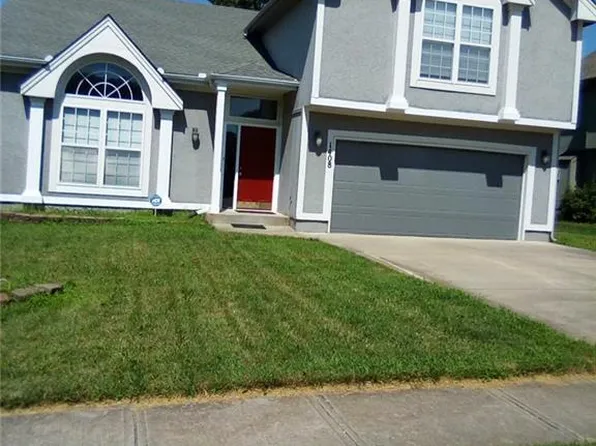 1408 SE Newberry Dr, Lees Summit, MO 64081