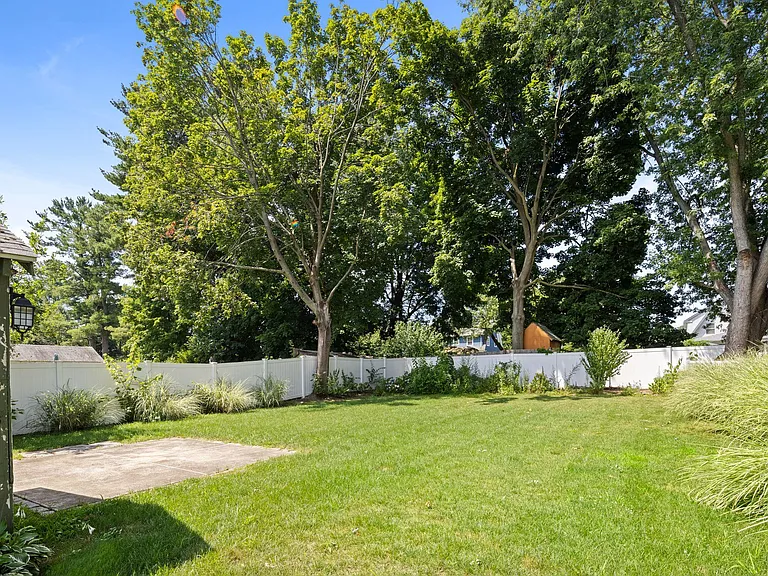 111 S Highland St #1 — Photo 18