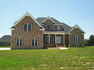 81 Creekside Dr, Manchester, TN 37355