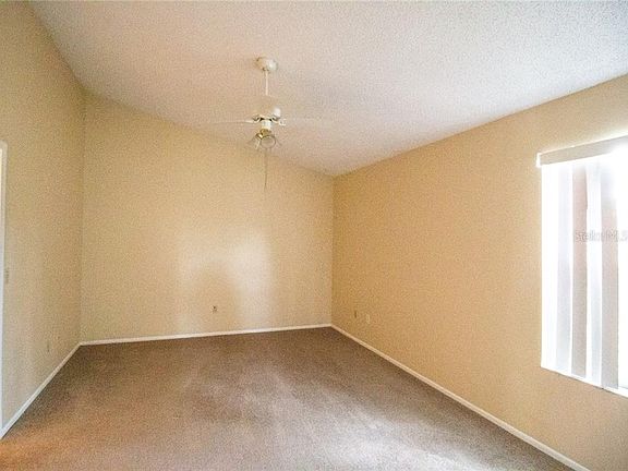 3rd image of 810 Weatherly Ct