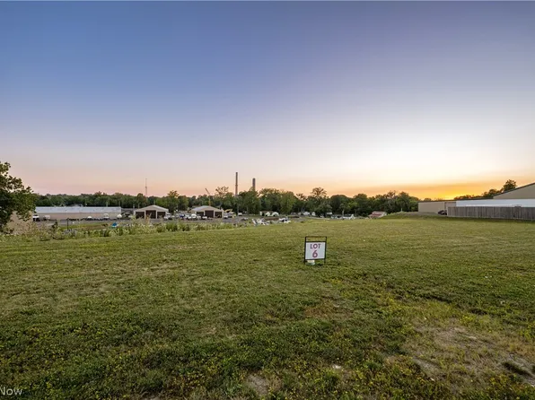 LOT 6 Forest Dr, Eastlake, OH 44095