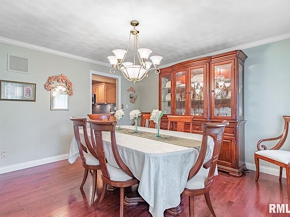 4th image of 7507 N Hillrose Pl