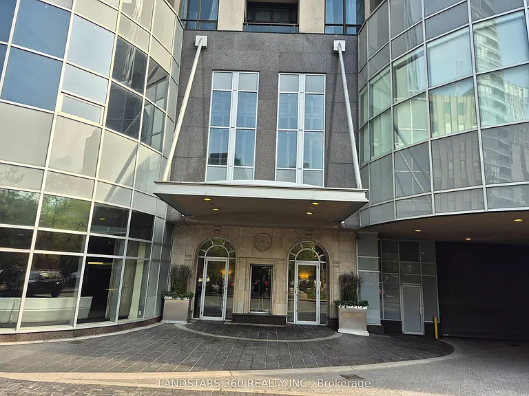10 Bellair St #401 — Photo 3