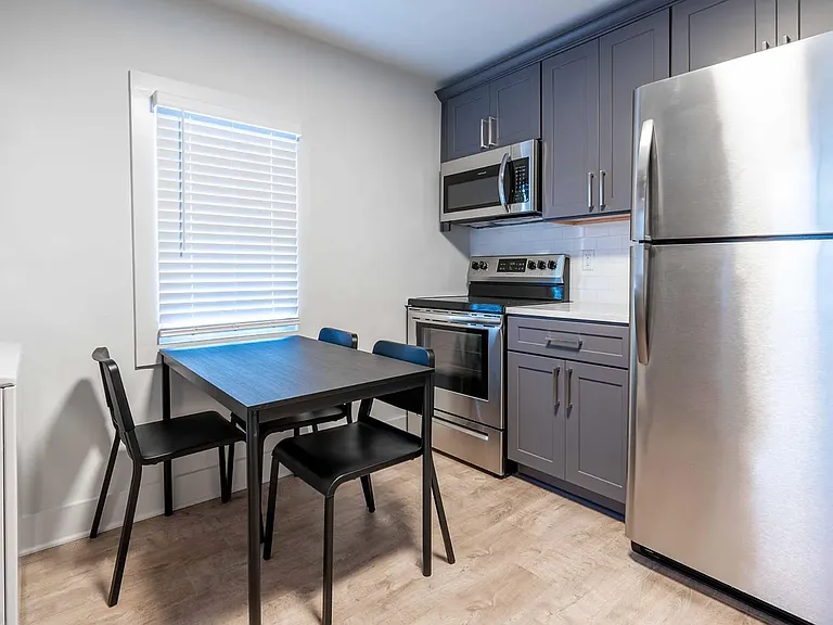 443 Lynch Ave NW — Photo 8