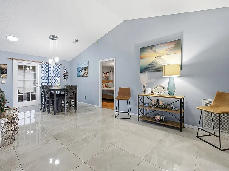 7770 SW 63rd Avenue Rd — Photo 6