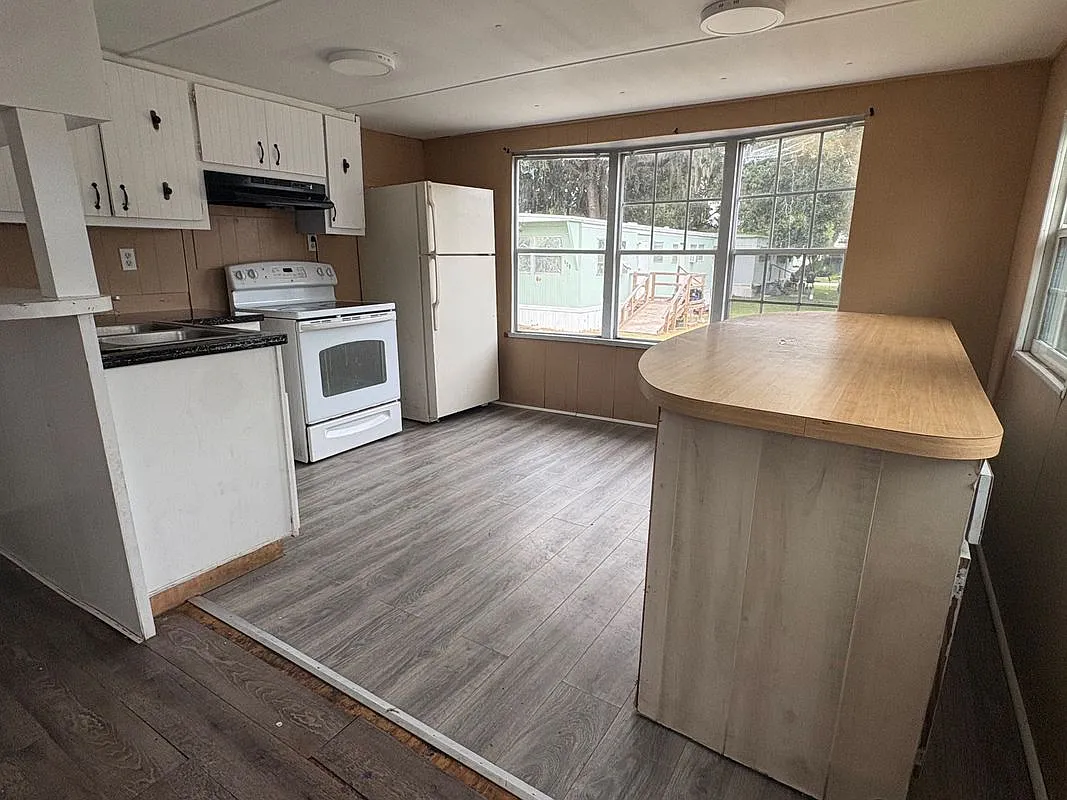 2 bed, 1.0 bath, 952 sqft, $850 — Photo 4