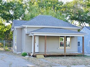 825 N 30th St, Lincoln, NE 68503