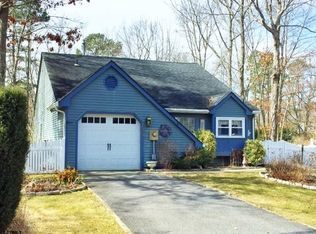 749 Ravenwood Dr, Galloway, NJ 08205