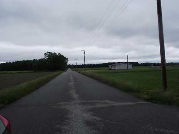 4th image of 2805 N County Road 550 E