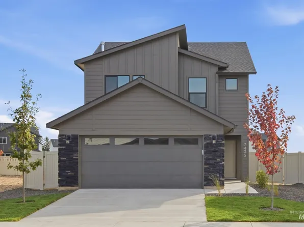 7435 W Newtown Dr, Eagle, ID 83616