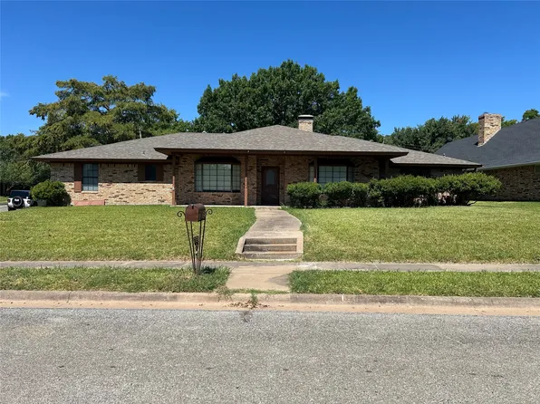 1610 Archer Cir, Sherman, TX 75092