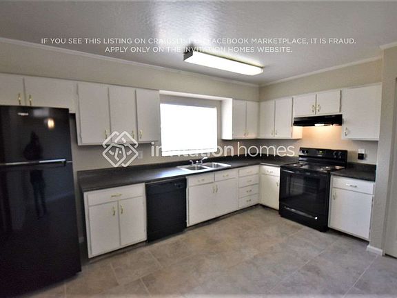 4th image of 7113 W Wilshire Dr