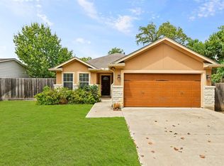 402 Marcella St, Houston, TX 77091