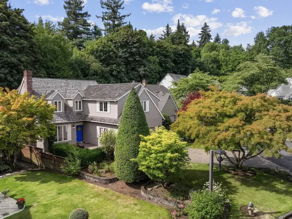 16419 Lexington Ct, Lake Oswego, OR 97034