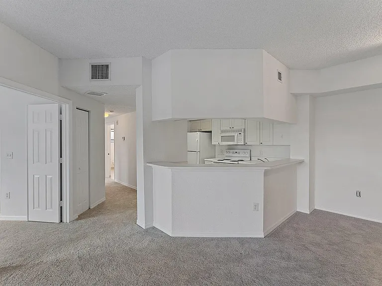 2727 Anzio Ct #301 — Photo 8