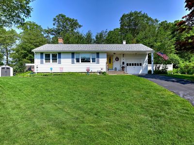 3 Pierce Lane, Naugatuck, CT, 06770