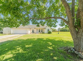1110 Maley Rd, Cove, TX 77523