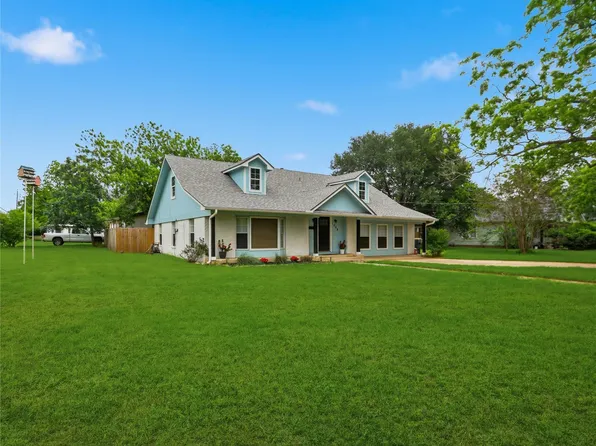1509 Hill St, Bastrop, TX 78602