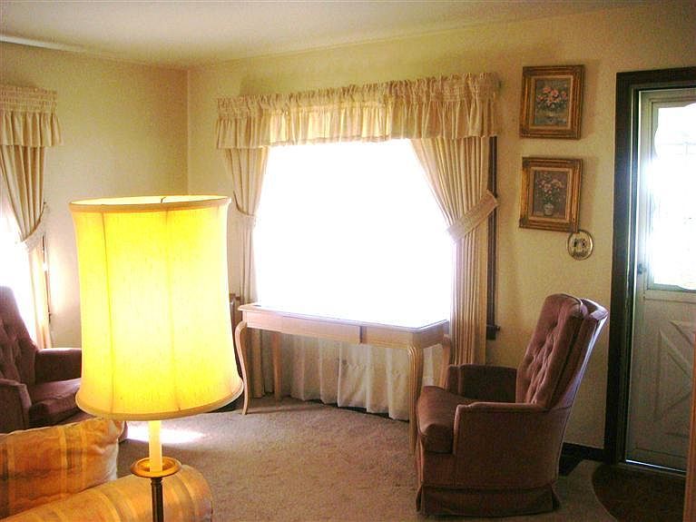 1st image of 2309 Grand Blvd