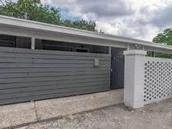 1200 Mariposa Dr #2, Austin, TX 78704