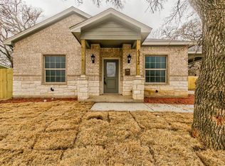 6312 Ava Court Dr, Fort Worth, TX 76112