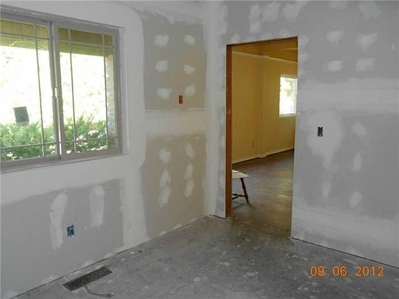 5th image of 27527 SE 467th Pl