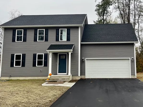 34 Bromont St, Chicopee, MA 01020