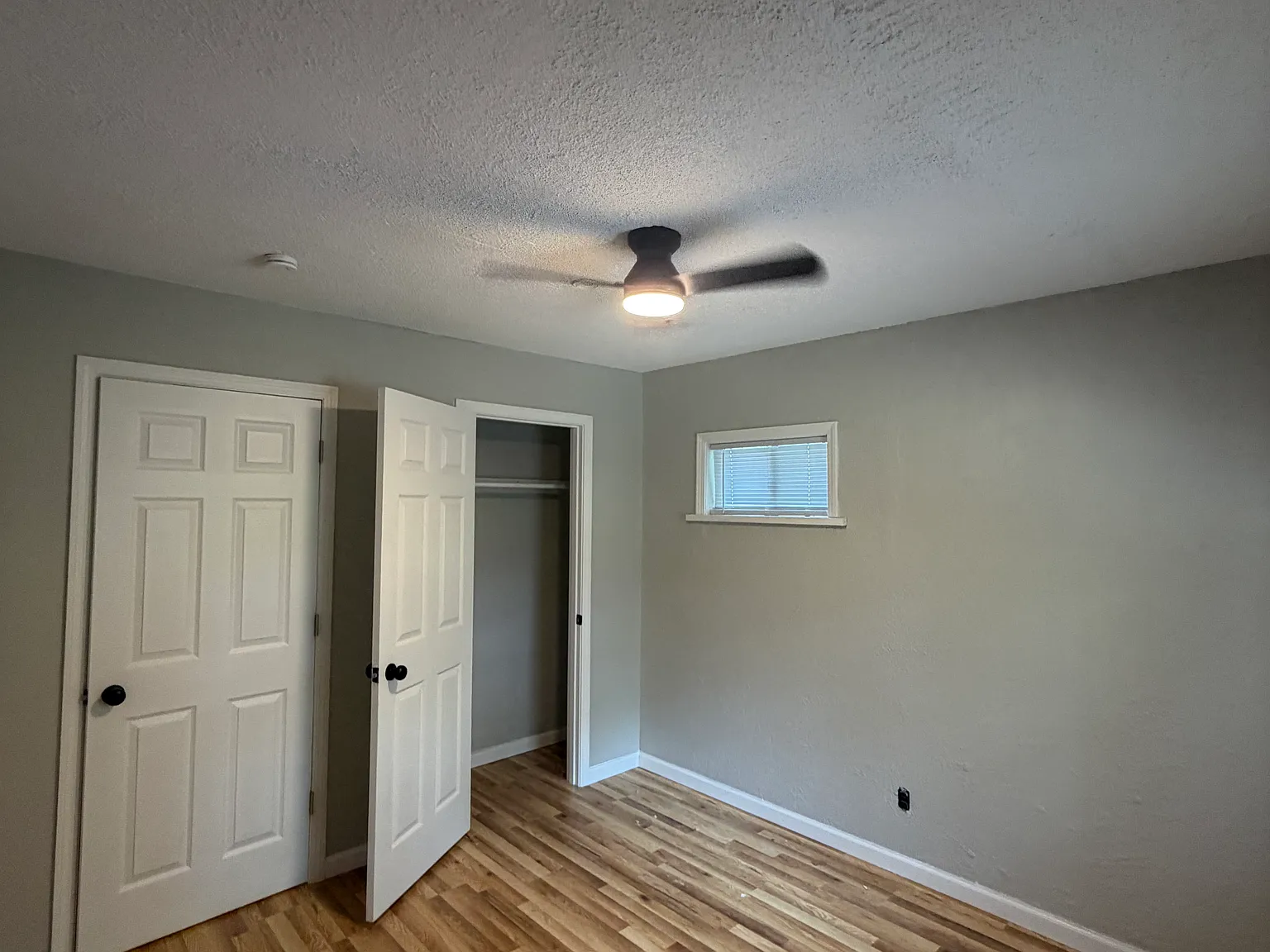 3 bed, 936 sqft, $1,495 — Photo 4