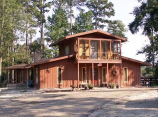 528 Boonwood Rd, Huntington, TX 75949