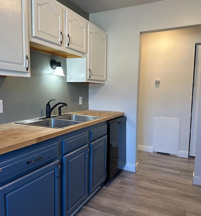 1st image of 1660 10th Ave APT 1B