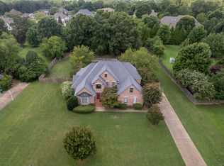 45 Willow Green Dr, Jackson, TN 38305