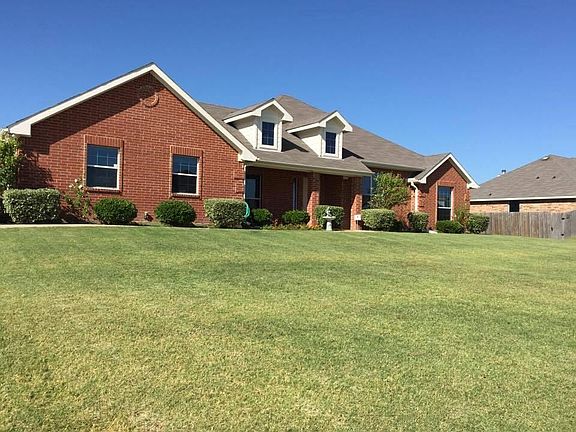 2nd image of 112 Shelby Dr