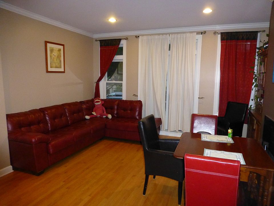 1st image of 1627 N Mozart St APT 1N