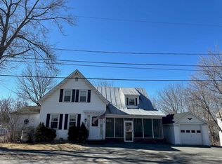 21 Mechanic St, Skowhegan, ME 04976