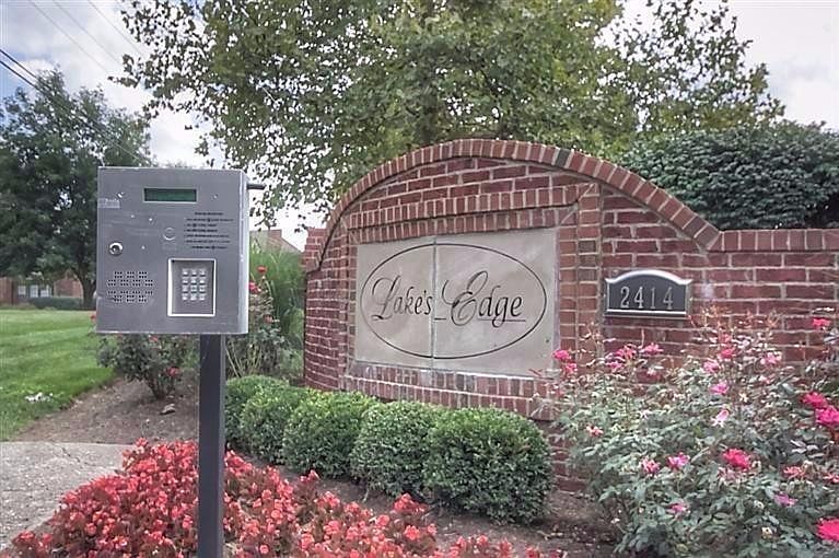 1st image of 2414 Lake Park Dr Unit 2104