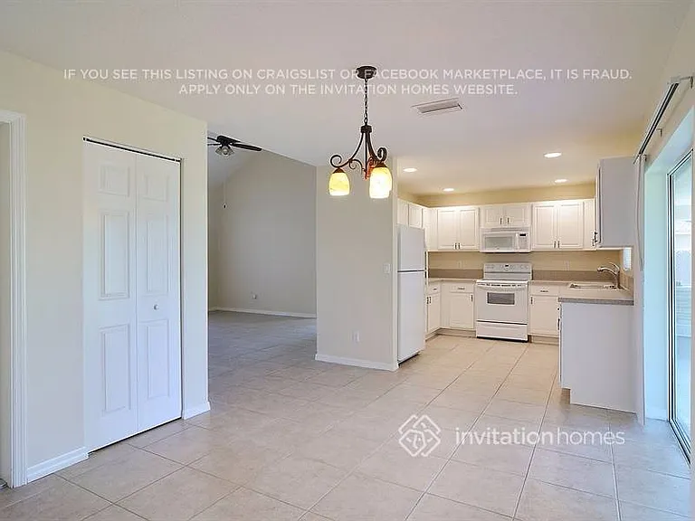 3244 SW Esperanto St — Photo 4