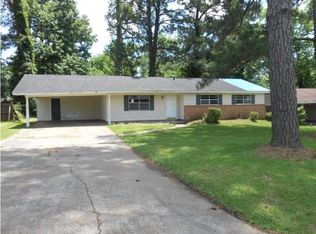 3136 Bienville Dr, Jackson, MS 39212