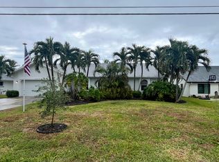 2015 SE 13th St, Cape Coral, FL 33990