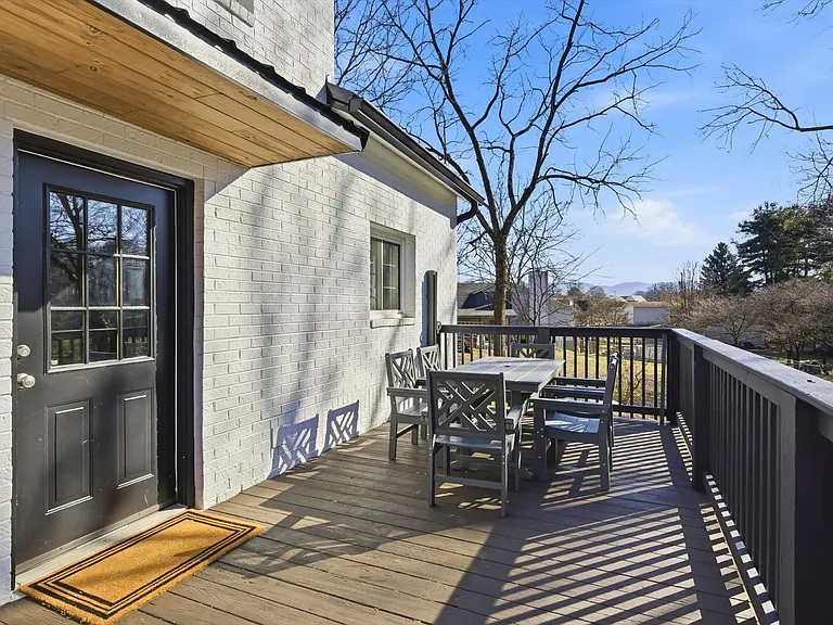 2805 Mint Rd — Photo 23