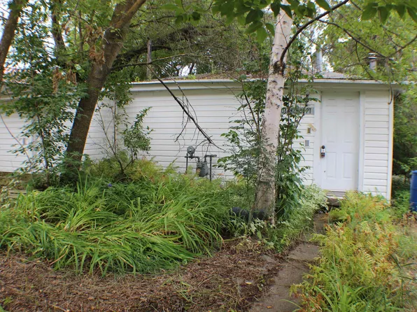 620 Lakeside Point E, Spring Lake, AB T7Z 2T5