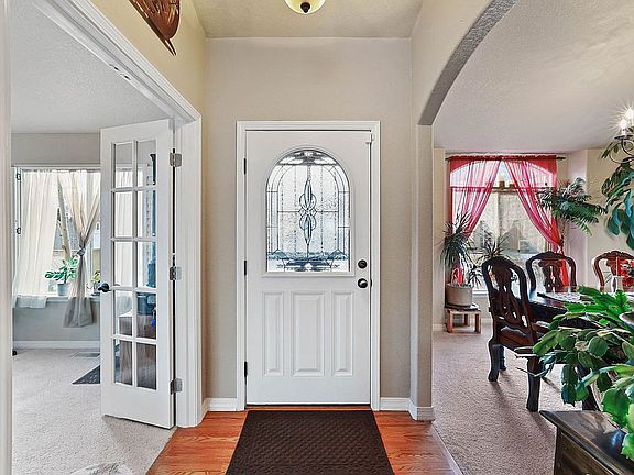 3rd image of 7415 Centennial Glen Dr