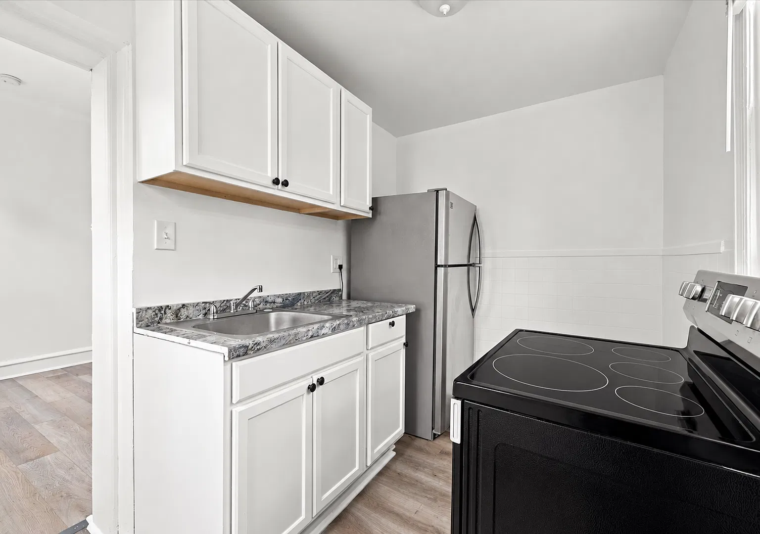 3717 N Park Ave — Photo 4