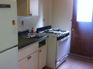 279 Paris St #2, Boston, MA 02128