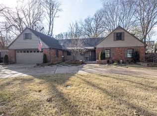 1803 Oak Hill Rd, Germantown, TN 38138