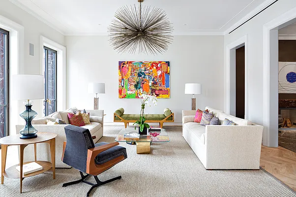 Sold by Compass | media 25